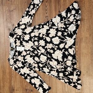 Misses Knit Dressing Swing Tunic Top Size M NWT